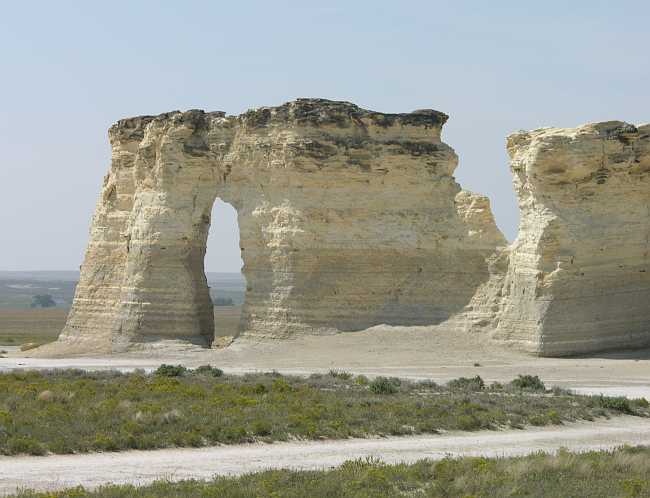 Monument Rocks, the Chalk Pyramids - Kansas