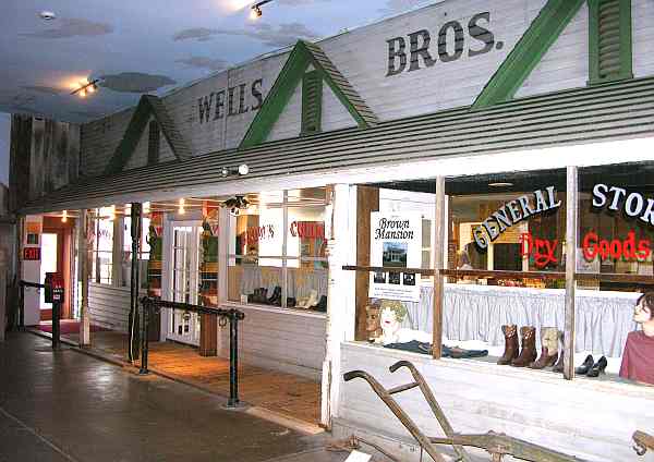 store facade at the Dalton Defenders Museum