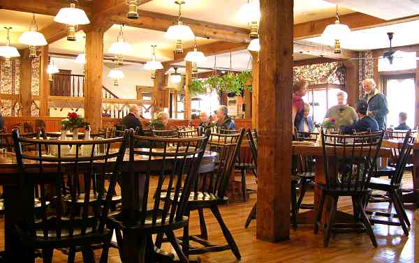 Hays House 1857 Restaurant and Tavern main dining room.
