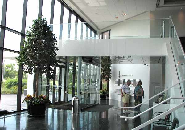 Wichita Art Museum enterance