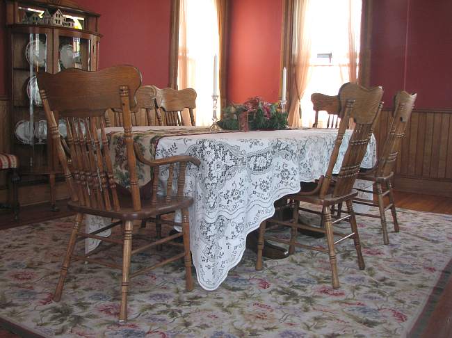 dinning room in Amelia Earhart Birthplace Museum