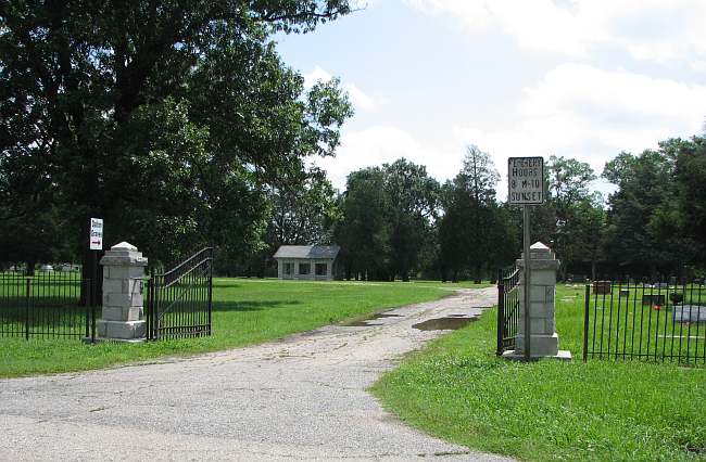 Entrence to Coffeyville's Elmwood Cemetery