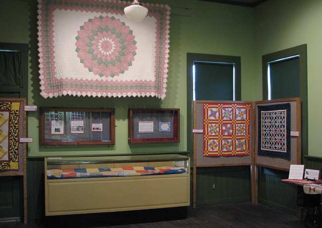 quilt display in the Lansing Historical Museum