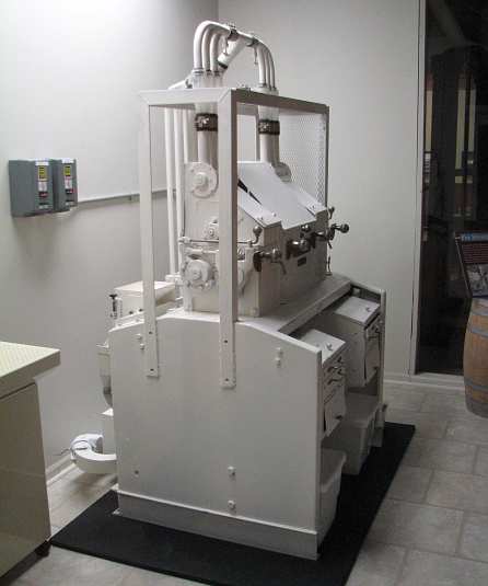 X-Mill, working miniature flour mill