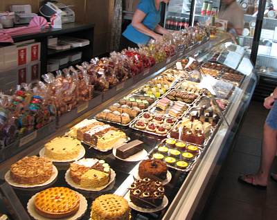 Andre's Confiserie Suisse & Rivaz Tearoom - Overland Park, Kansas