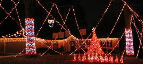 Front Dorr Christmas sound and light display