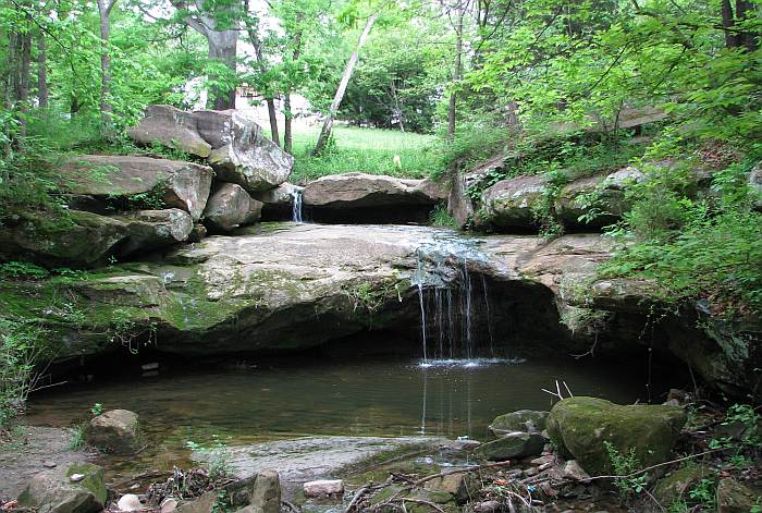 Sedan Hollow Waterfall