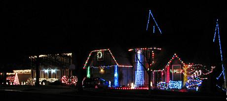 115th Street Christmas Lights - Overland Park, Kansas