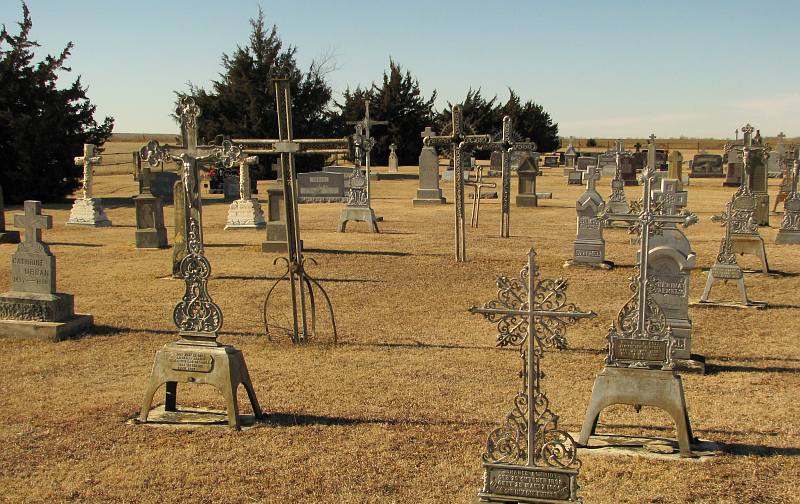 Holy Cross Cemetery