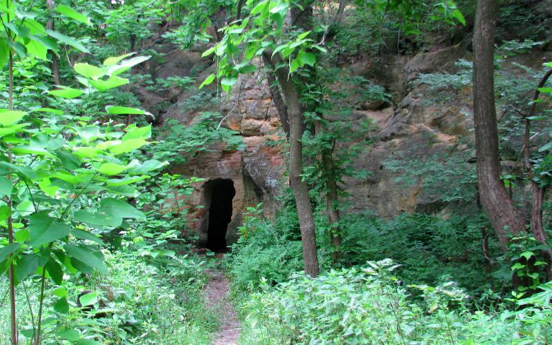 Faris Caves - Kansas