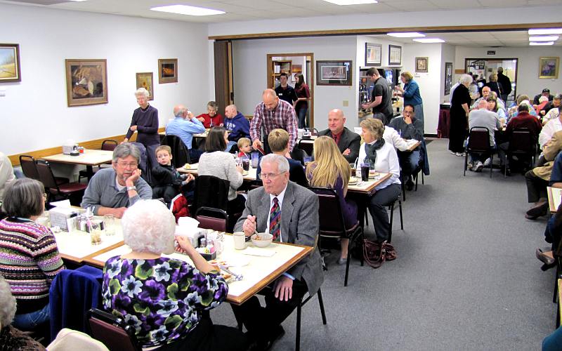 Dining room at the Breadbasket in Newton, Kansas