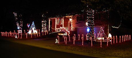 Preston Evans Lenexa, Kansas Christmas display