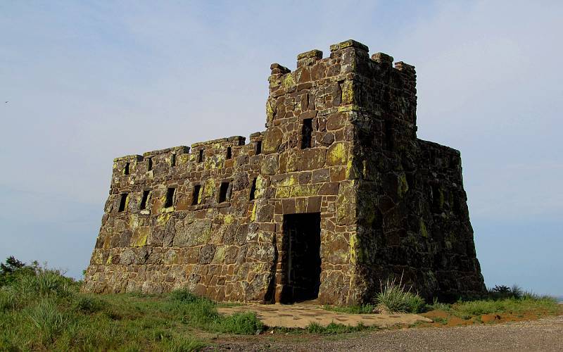 Coronado Heights castle