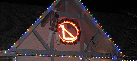 No L - Noel Christmas Light Display