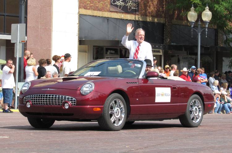 US Senator Jerry Moran - Prairiesta Parade