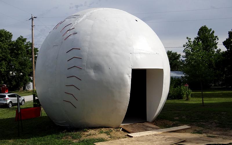 Baseball Museum - World's largest baseball