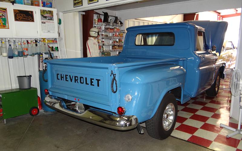 Chevrolet C-10 pickup