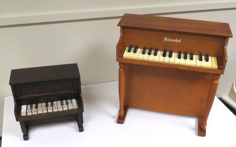 Toy pianos - Jack Wyatt Museum