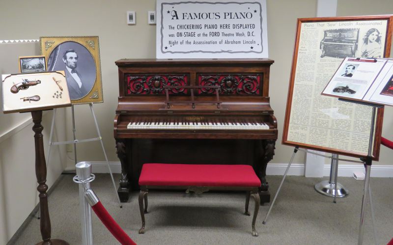 Chickering & Sons piano from Ford's Theater