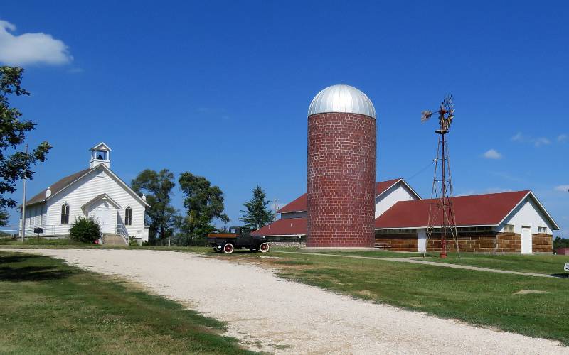 Tonganoxie Community Historical Museum