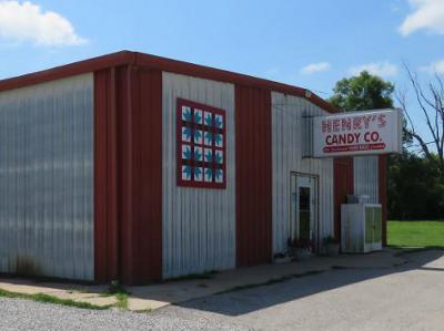 Henry's Candy Co - Dexter, Kansas