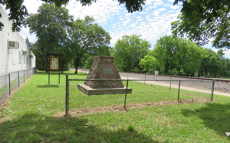 Arthur Capper Memorial