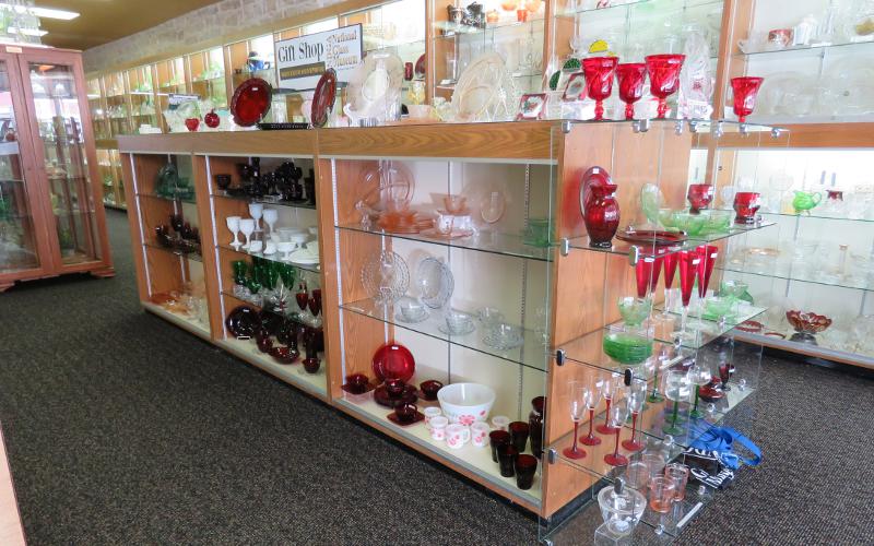 National Glass Museum store