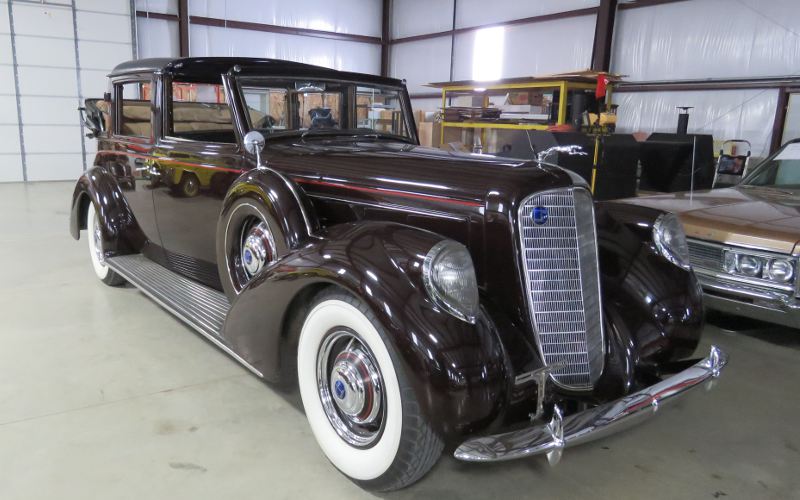 1937 Lincoln Model K limousine