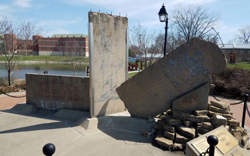 Berlin Wall Monument - Fort Leavenworth