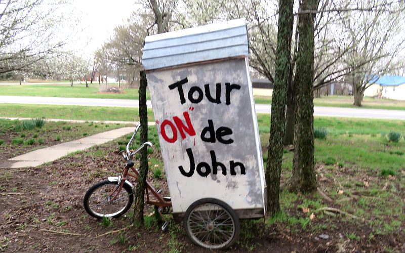 Tour ON de John - Elk Falls, Kansas Outhouse Grove