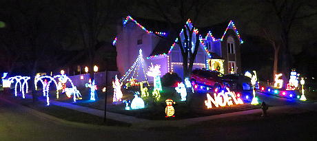 110th Terrace Christmas Display - Lenexa, Kansas