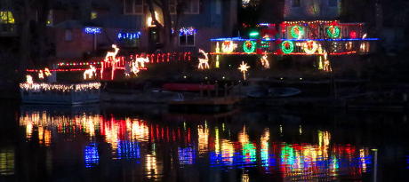 Gardner Lake Christmas lights. - Gardner, Kansas