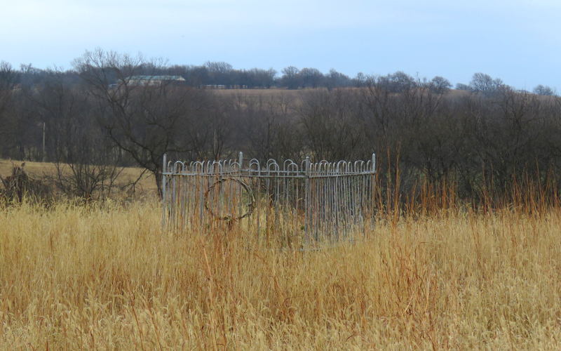 Fence around Benjamin Hobbs grave