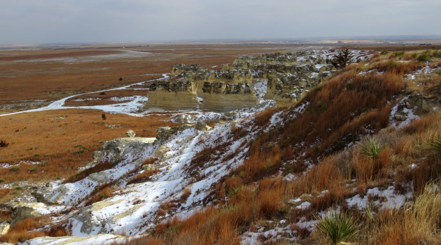 Castle Rock Badlands with winter show