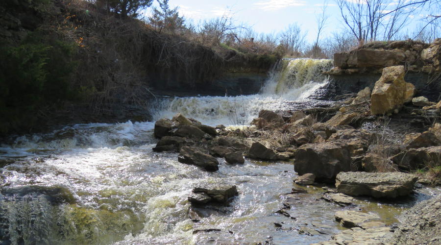 Neosho Lake Falls