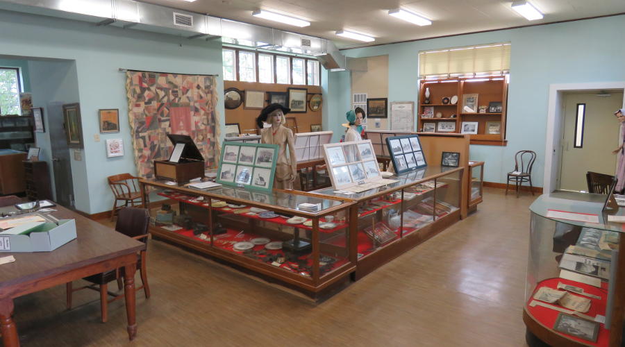 main gallery