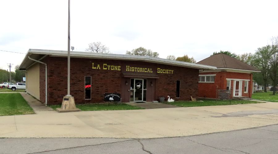 La Cygne Historical Society and Museum