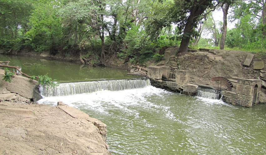 Brown Park Waterfall