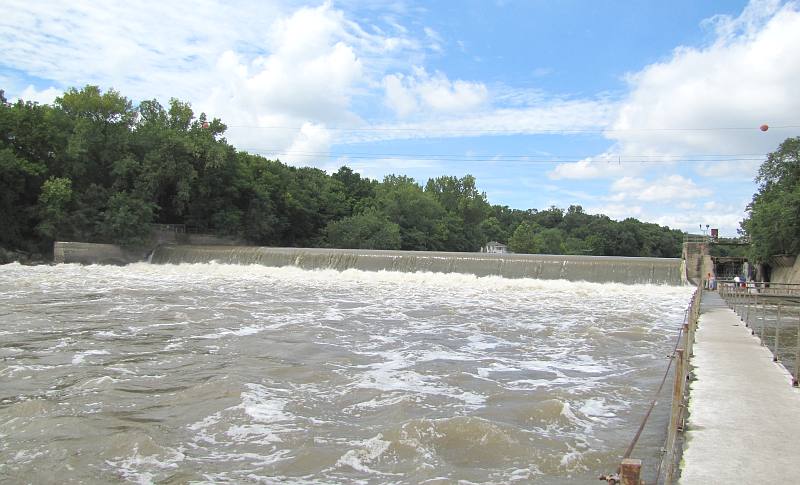 Rocky Ford Waterfall