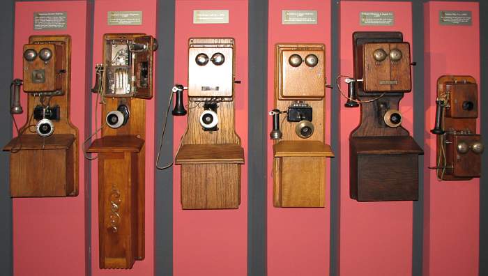 Antique telephone museum