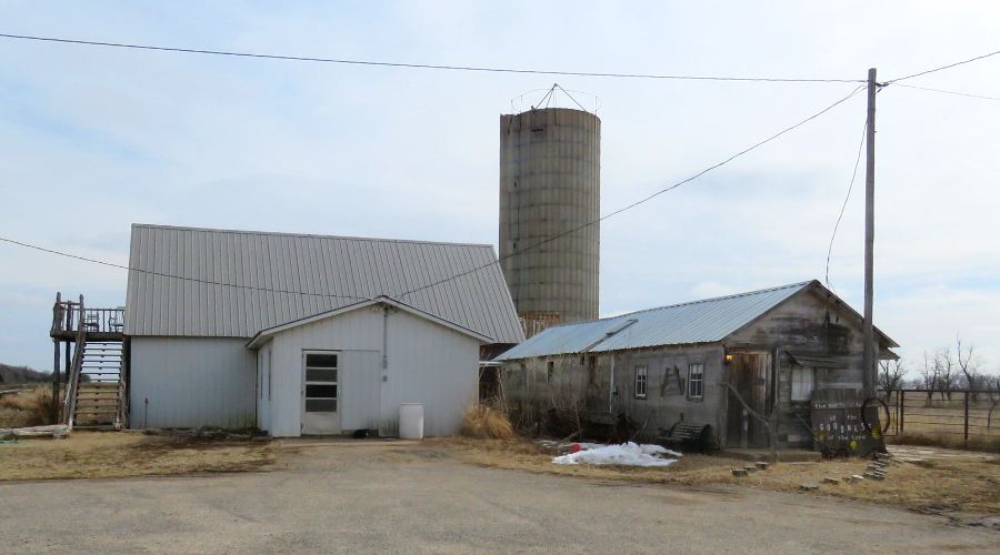 Rustic Roost and The Potlock - Partridge, Kansas