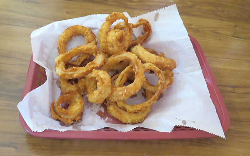 Onion ring appetizer
