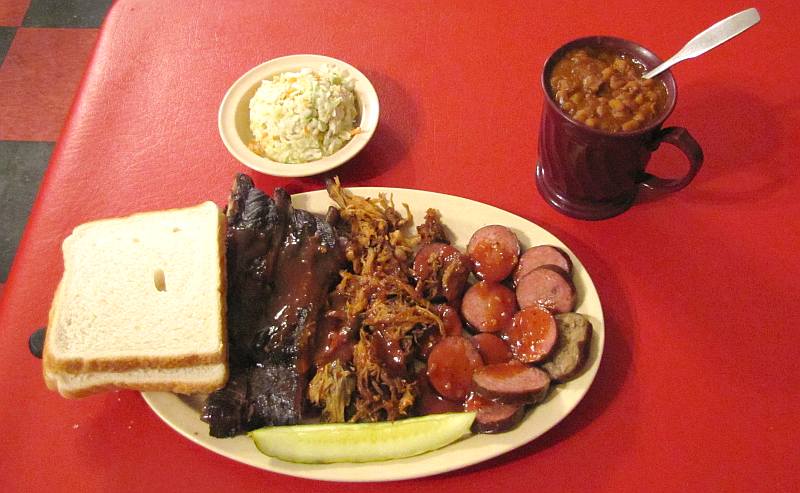 Papa Bob's Deluxe Meat Platter - Bonner Springs, Kansas