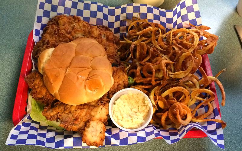 Suzie's Giant Tenderloin - Kansas City, Kansas