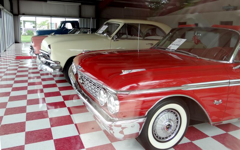 Scotty's Classic Cars in Arma, Kansas