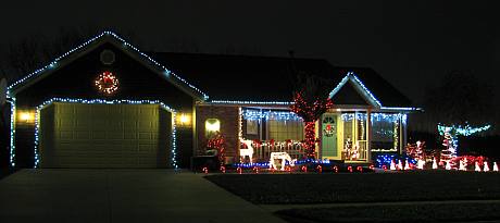 Howe Family Christmas light display