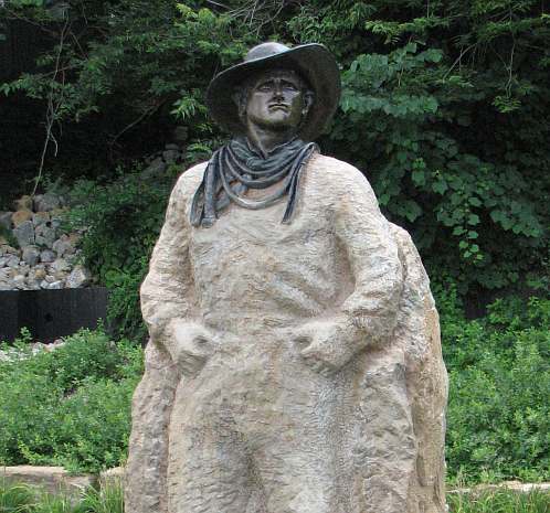Charles Goslin sculpture of Shawnee, Kansas wagon master Sick Williams.