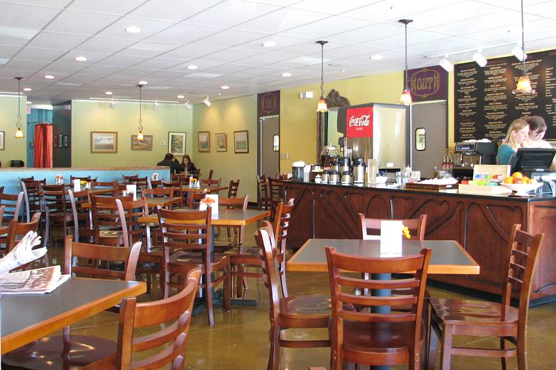 Cafe Augusta dinning room