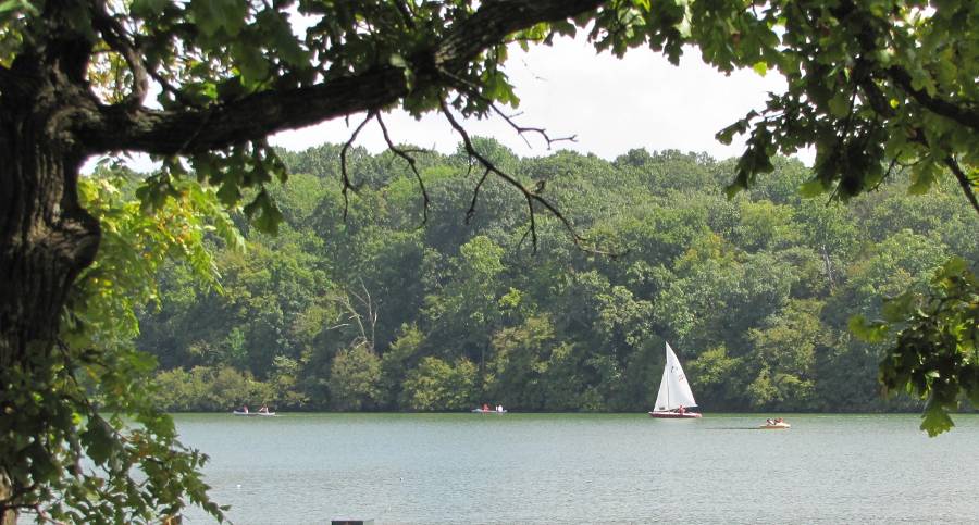 Shawnee Mission Park Lake - Shawnee and Lenexa, Kansas