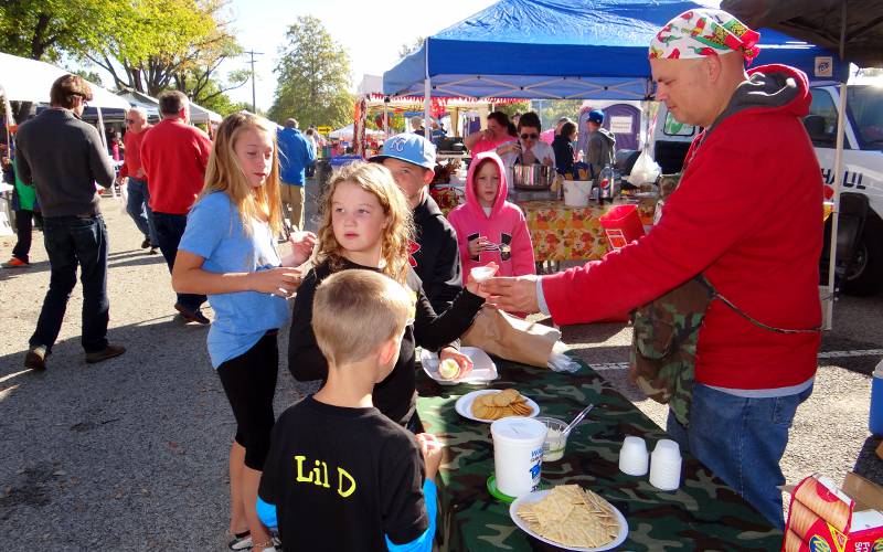 Children sampling chili